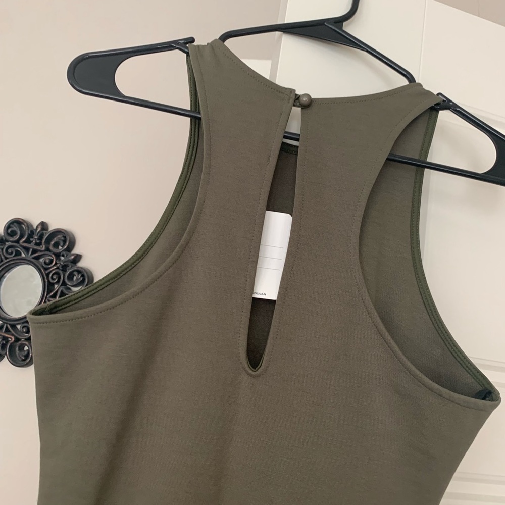 Fitted olive green dress - Picture 2 of 2